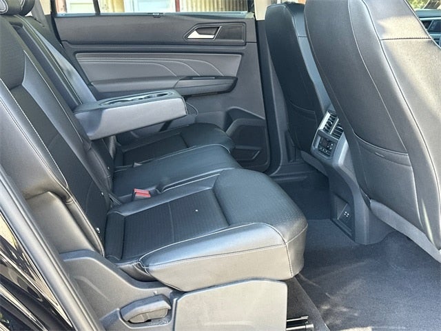 2023 Volkswagen Atlas SEL