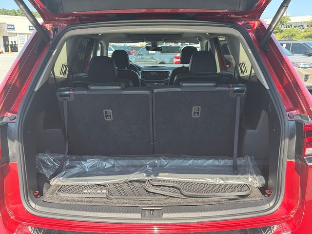 2022 Volkswagen Atlas 3.6L V6 SEL Premium R-Line