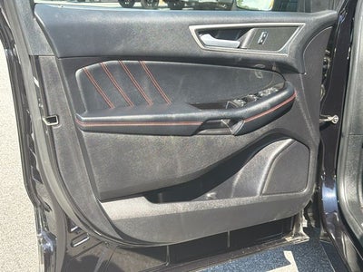 2020 Ford Edge ST Line