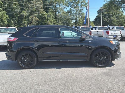 2020 Ford Edge ST Line