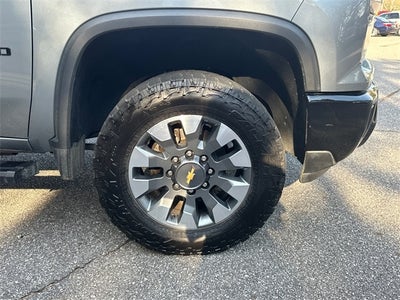 2024 Chevrolet Silverado 2500HD Custom