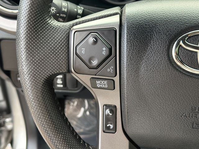 2022 Toyota Tacoma TRD Off-Road V6