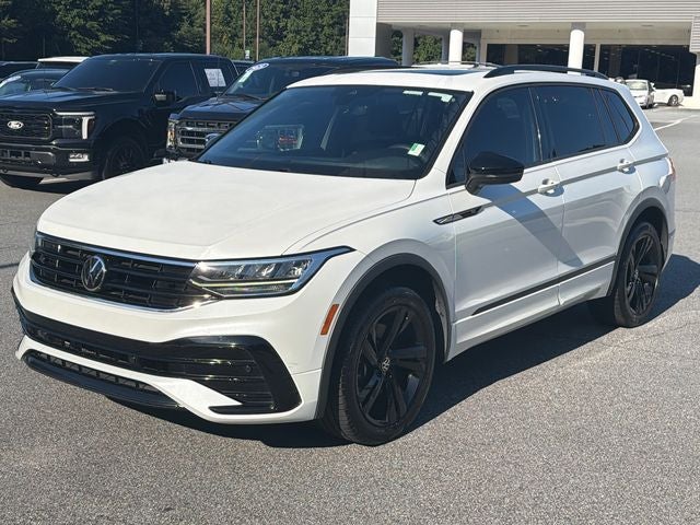 2023 Volkswagen Tiguan 2.0T SE R-Line Black