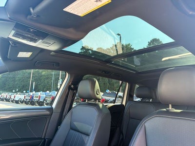 2023 Volkswagen Tiguan 2.0T SE R-Line Black