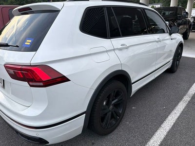 2023 Volkswagen Tiguan 2.0T SE R-Line Black