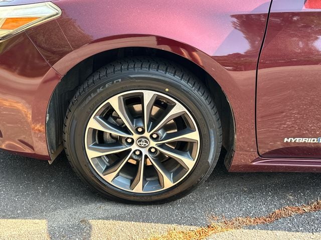 2017 Toyota Avalon Hybrid XLE Plus