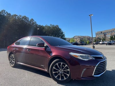 2017 Toyota Avalon Hybrid XLE Plus