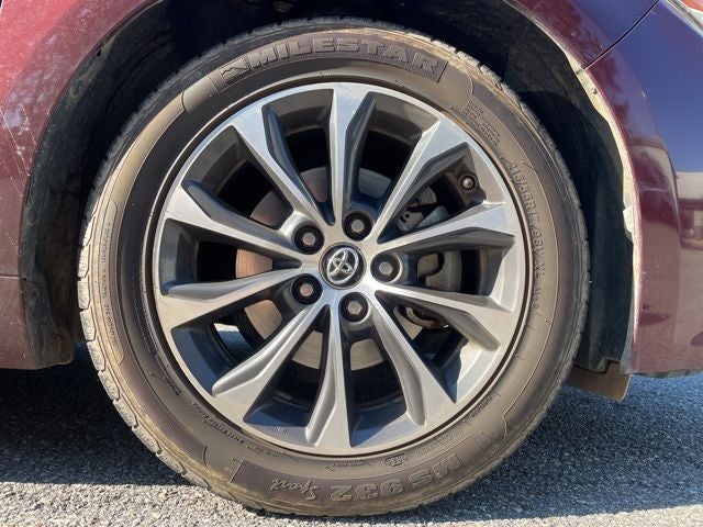 2017 Toyota Avalon Hybrid XLE Plus