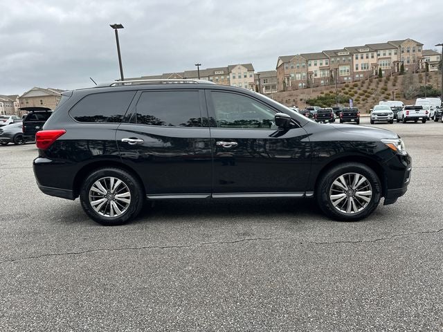 2018 Nissan Pathfinder SL