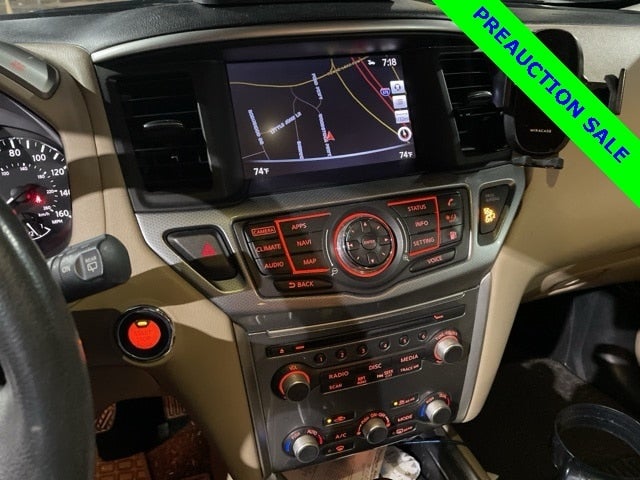 2018 Nissan Pathfinder SL