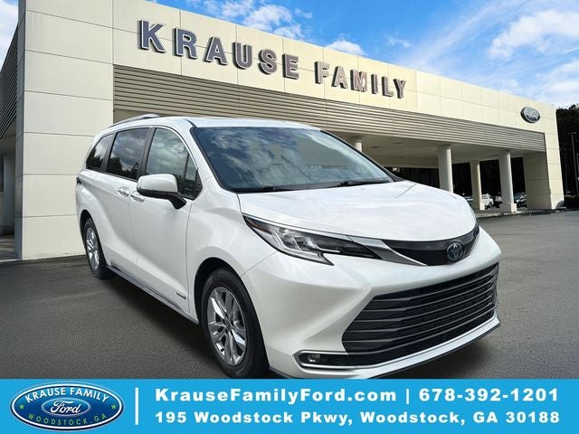 2021 Toyota Sienna Limited 7 Passenger