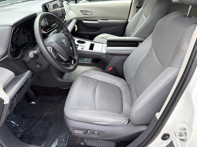 2021 Toyota Sienna Limited 7 Passenger