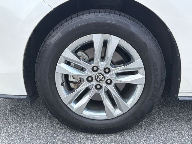 2021 Toyota Sienna Limited 7 Passenger