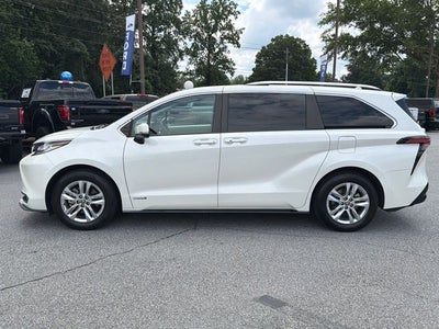 2021 Toyota Sienna Limited 7 Passenger