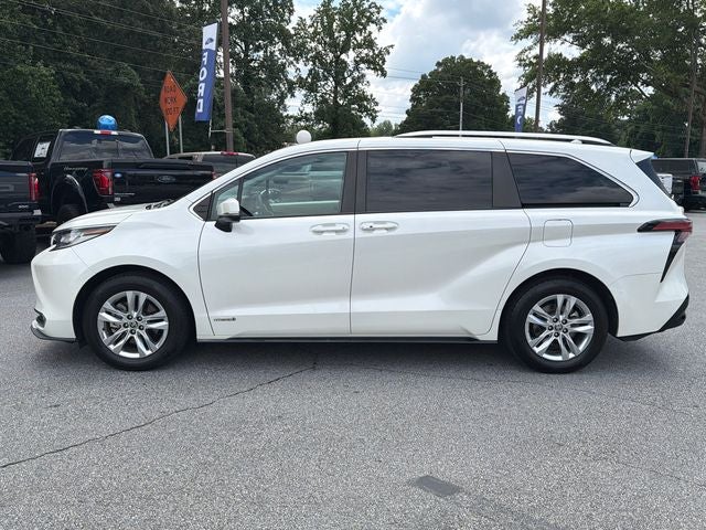 2021 Toyota Sienna Limited 7 Passenger