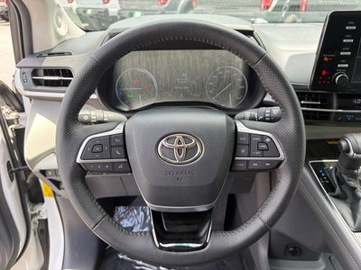 2021 Toyota Sienna Limited 7 Passenger
