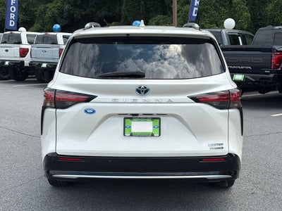 2021 Toyota Sienna Limited 7 Passenger
