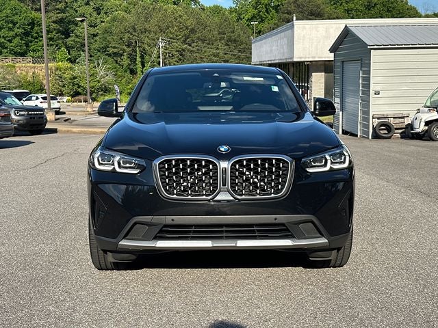 2024 BMW X4 xDrive30i