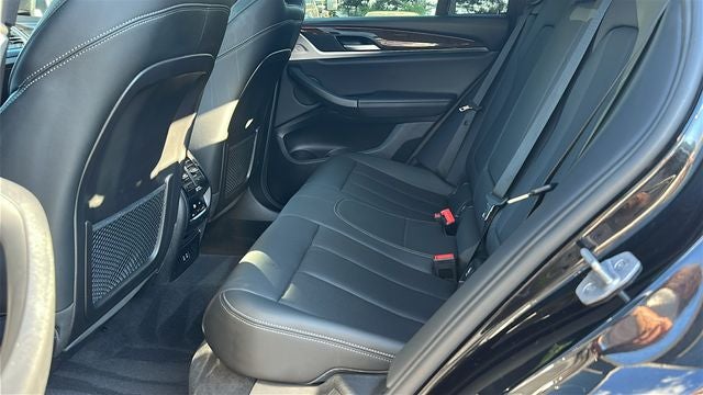 2024 BMW X4 xDrive30i