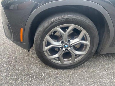 2024 BMW X4 xDrive30i