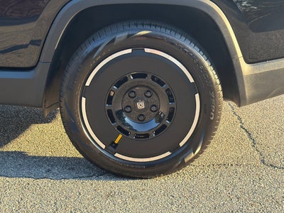 2025 Rivian R1T Adventure Dual Motor Standard Pack
