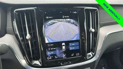 2022 Volvo S60 B5 R-Design