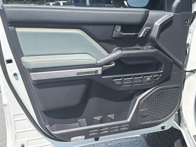 2025 Toyota 4Runner i-FORCE MAX Hybrid Trailhunter