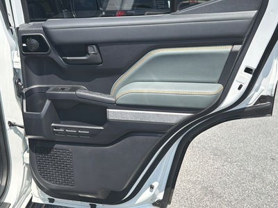 2025 Toyota 4Runner i-FORCE MAX Hybrid Trailhunter