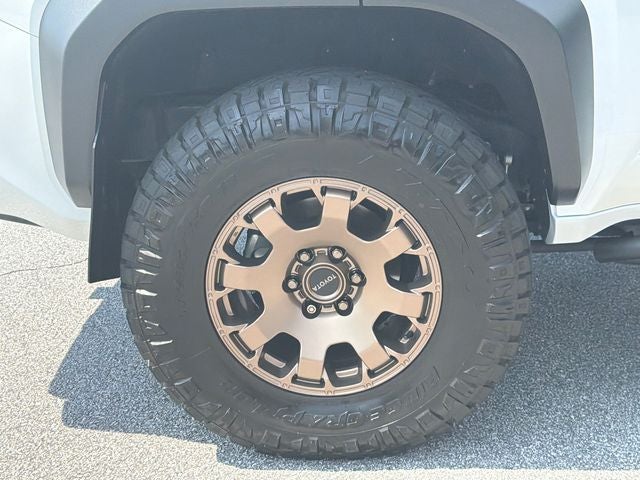 2025 Toyota 4Runner i-FORCE MAX Hybrid Trailhunter