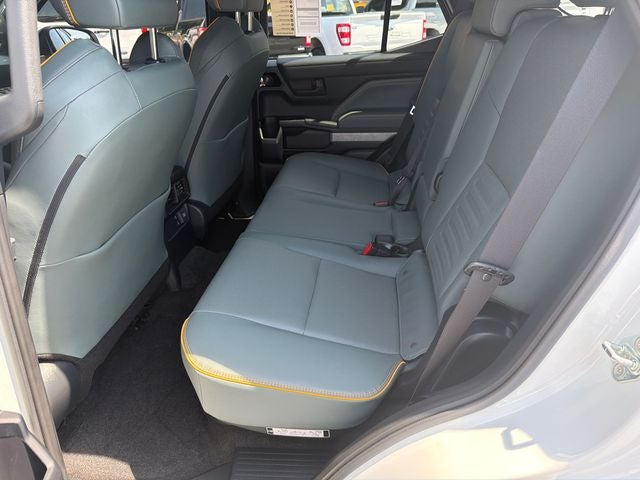 2025 Toyota 4Runner i-FORCE MAX Hybrid Trailhunter