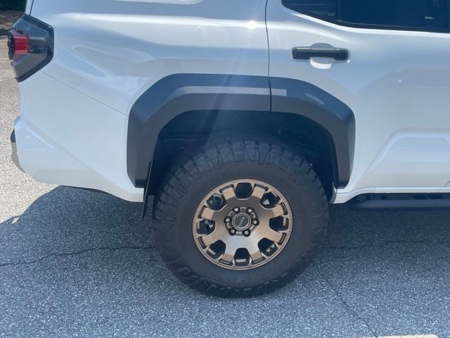 2025 Toyota 4Runner i-FORCE MAX Hybrid Trailhunter