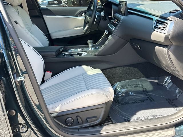 2025 Genesis G70 2.5T Sport Prestige AWD