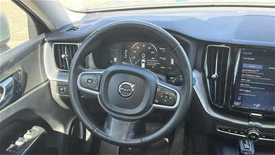 2019 Volvo XC60 T5 Momentum