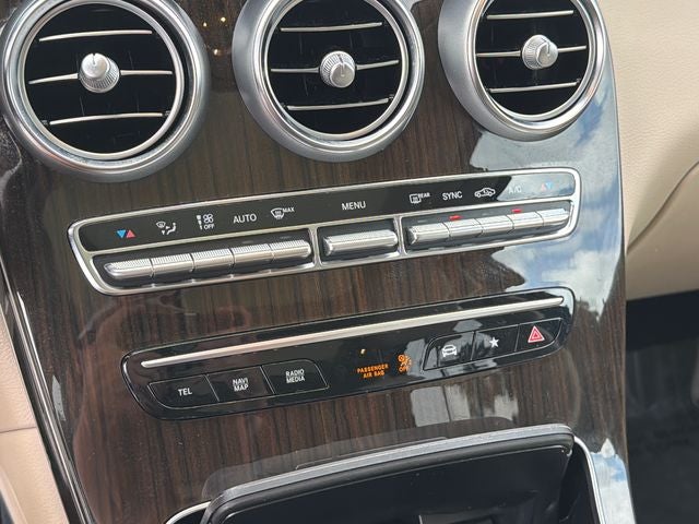 2022 Mercedes-Benz GLC GLC 300