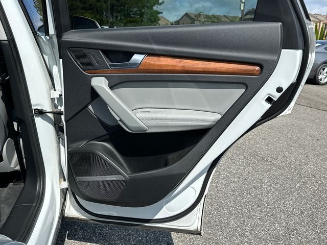 2022 Audi Q5 45 S line Premium quattro