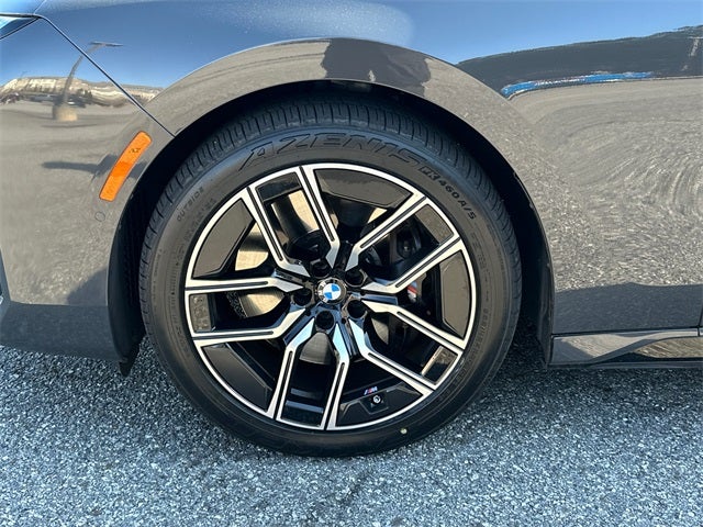 2023 BMW 7 Series 760i xDrive
