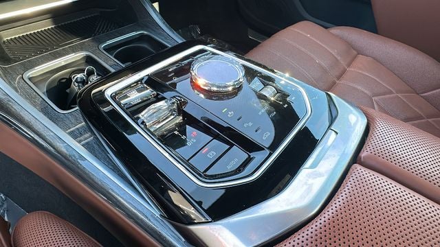 2023 BMW 7 Series 760i xDrive