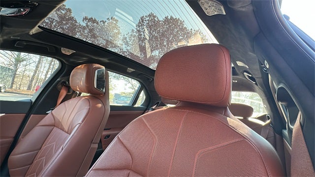 2023 BMW 7 Series 760i xDrive