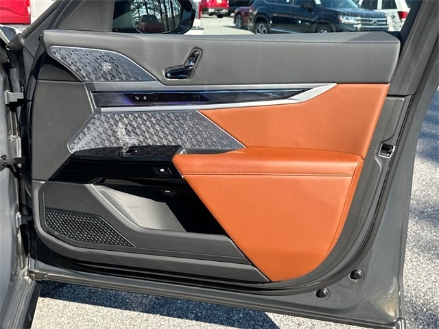 2023 BMW 7 Series 760i xDrive