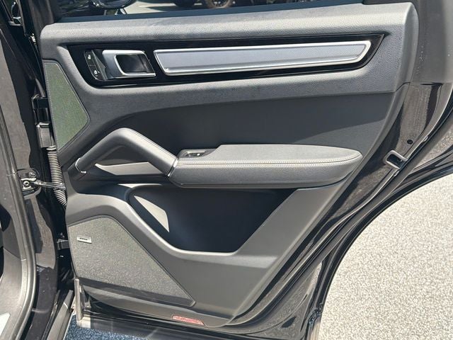 2022 Porsche Cayenne E-Hybrid Coupe Platinum Edition