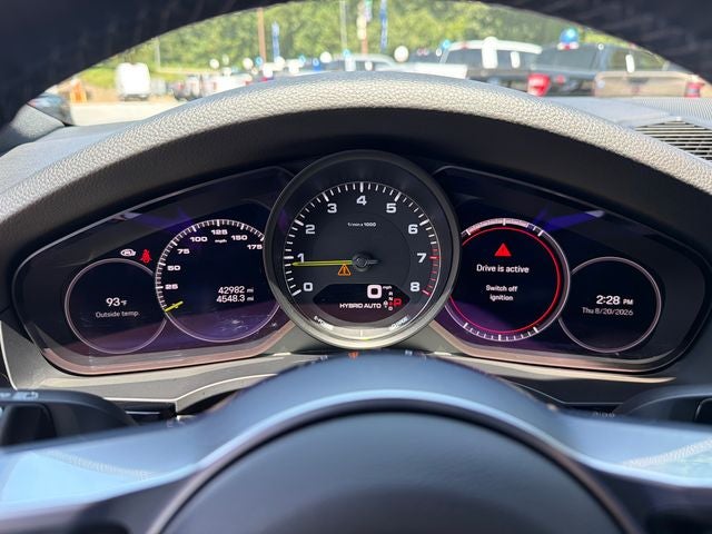 2022 Porsche Cayenne E-Hybrid Coupe Platinum Edition
