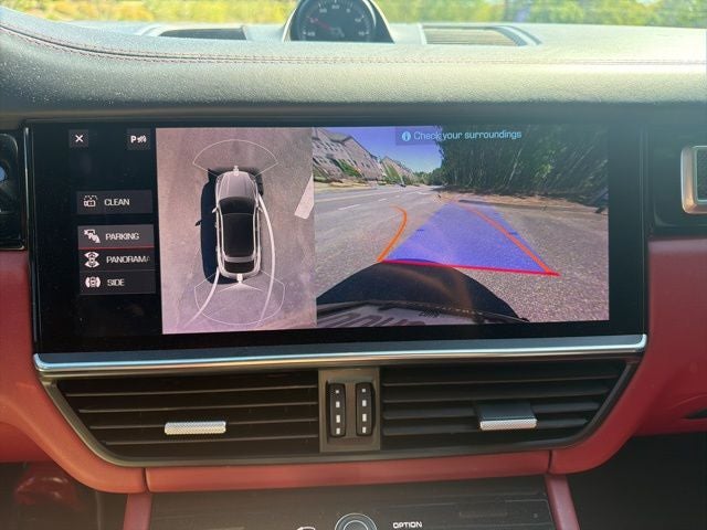 2021 Porsche Cayenne Coupe GTS