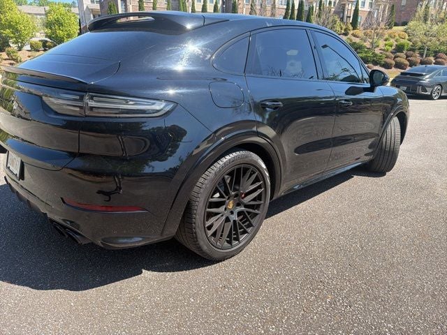 2021 Porsche Cayenne Coupe GTS