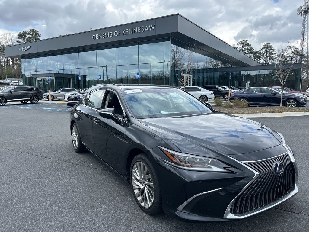 2021 Lexus ES 300h Ultra Luxury