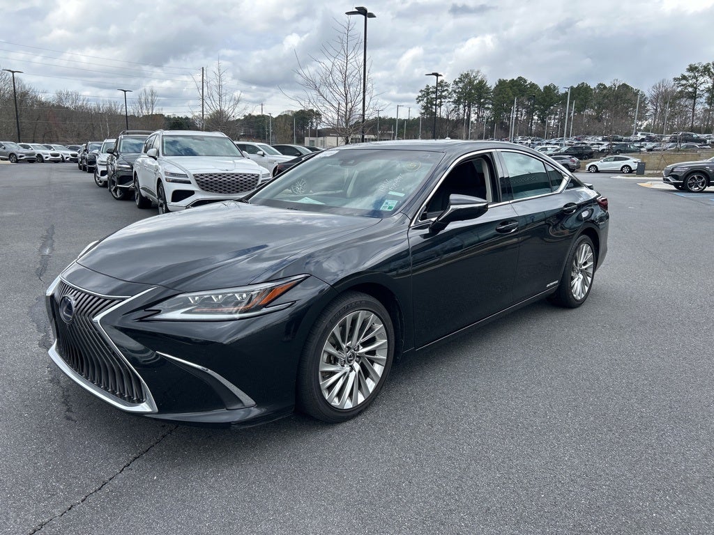2021 Lexus ES 300h Ultra Luxury