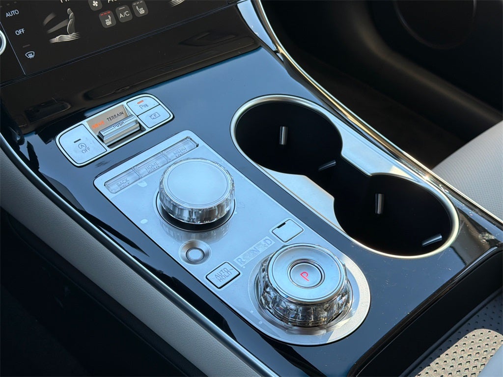 2026 Genesis GV70 2.5T