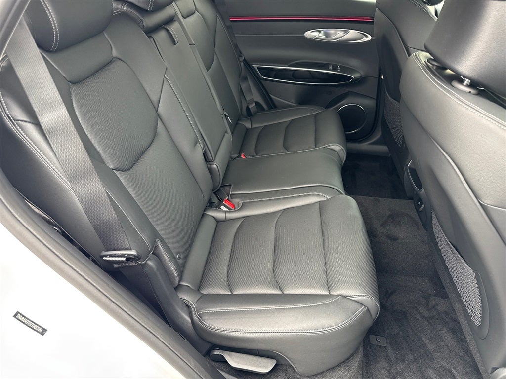 2026 Genesis GV70 2.5T