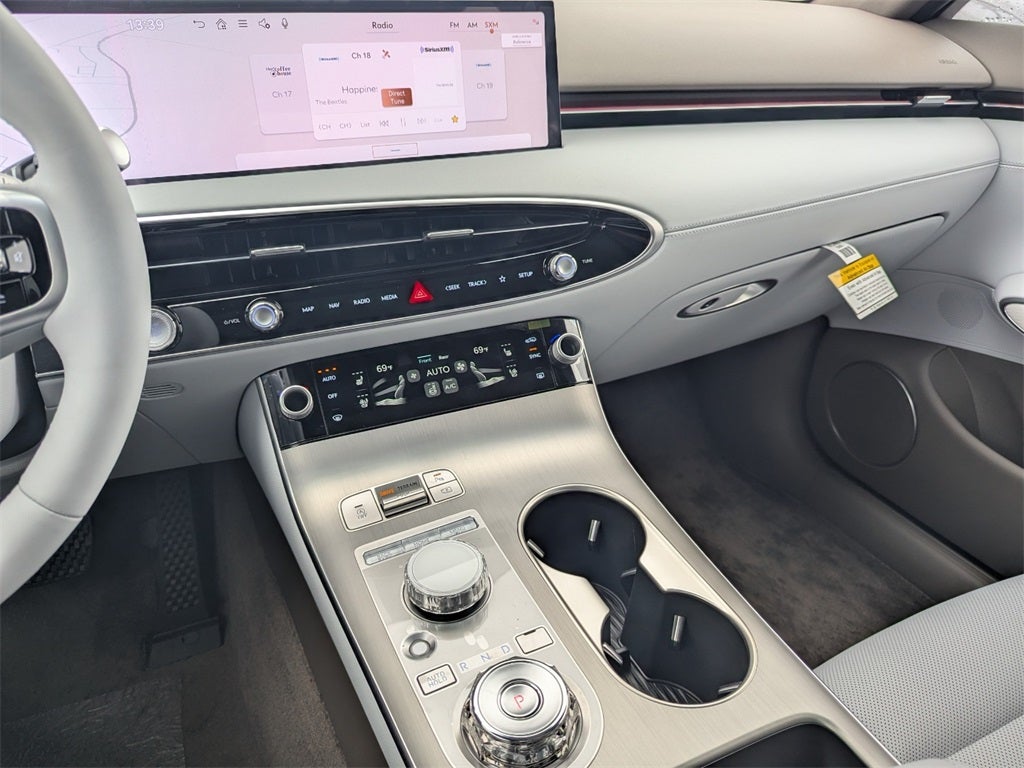 2026 Genesis GV70 2.5T ADVANCED