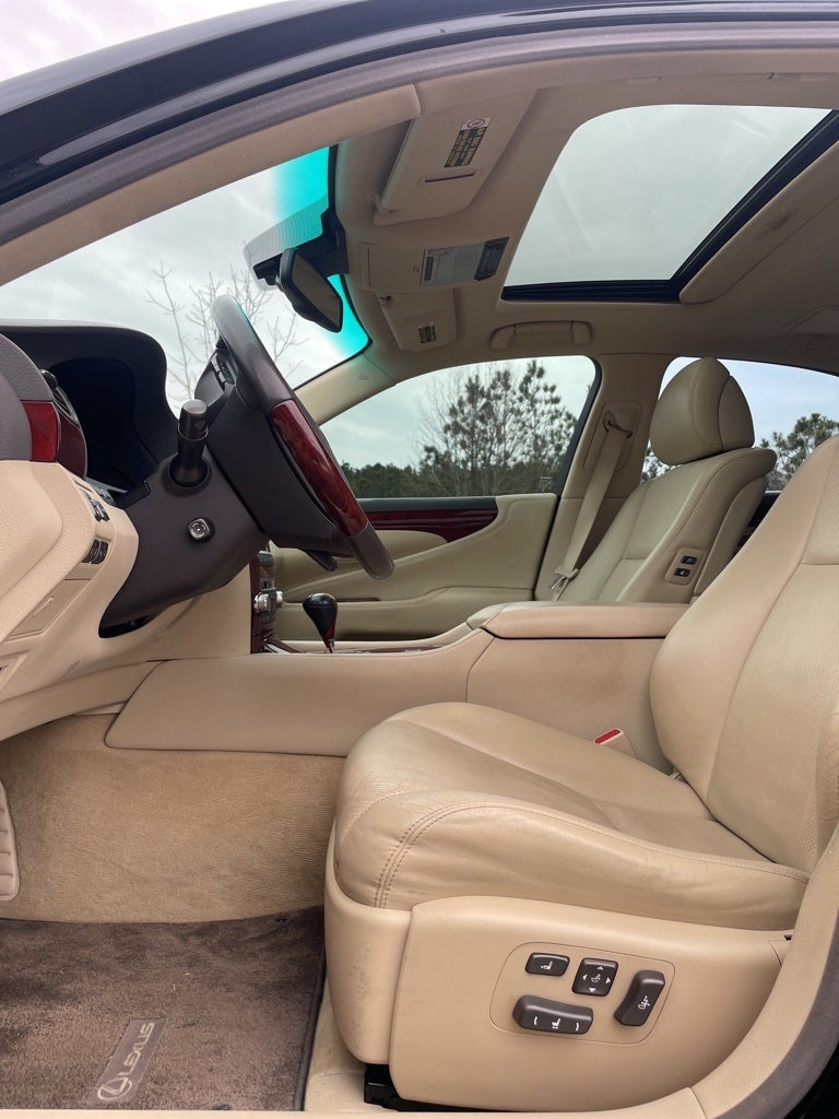 2010 Lexus LS 460