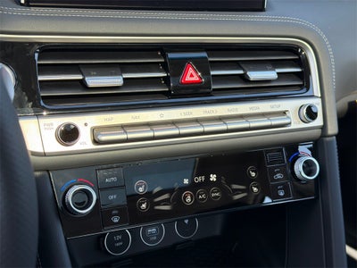 2026 Genesis G70 2.5T PRESTIGE